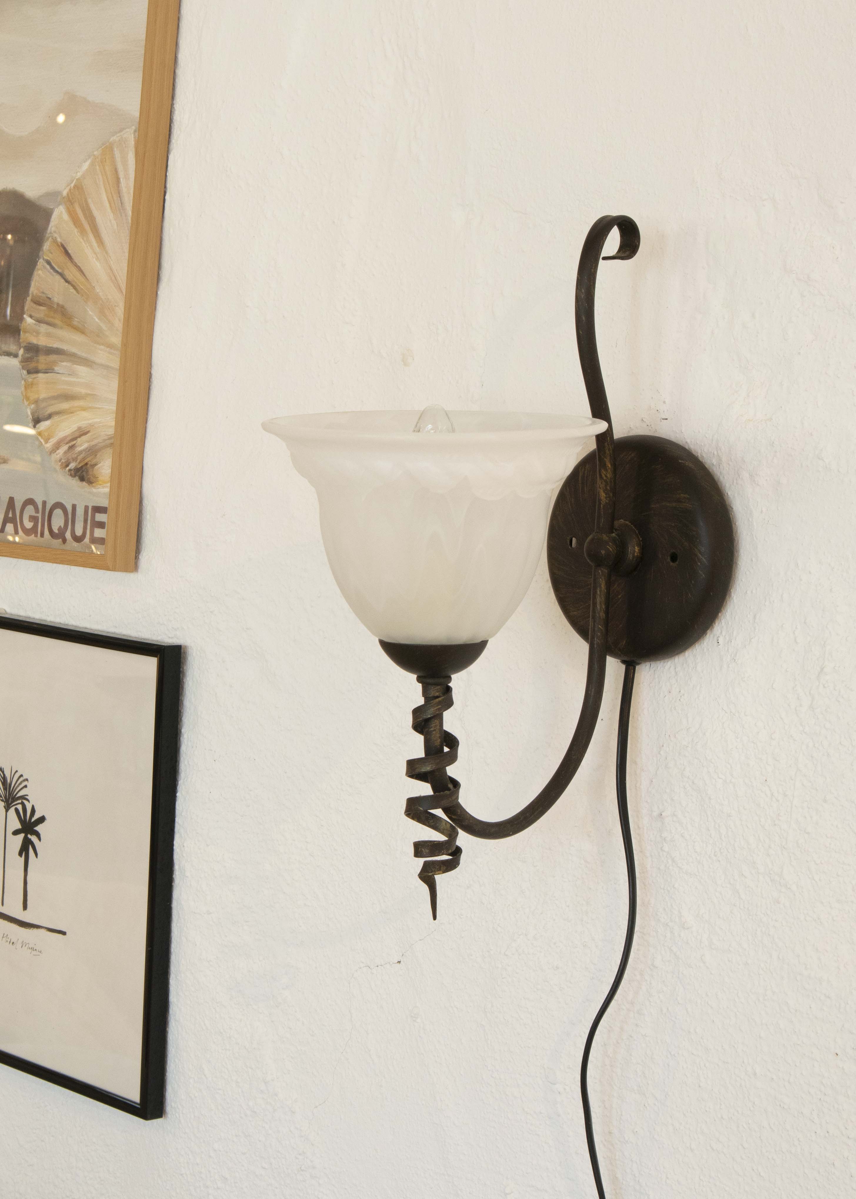 Vägglampa