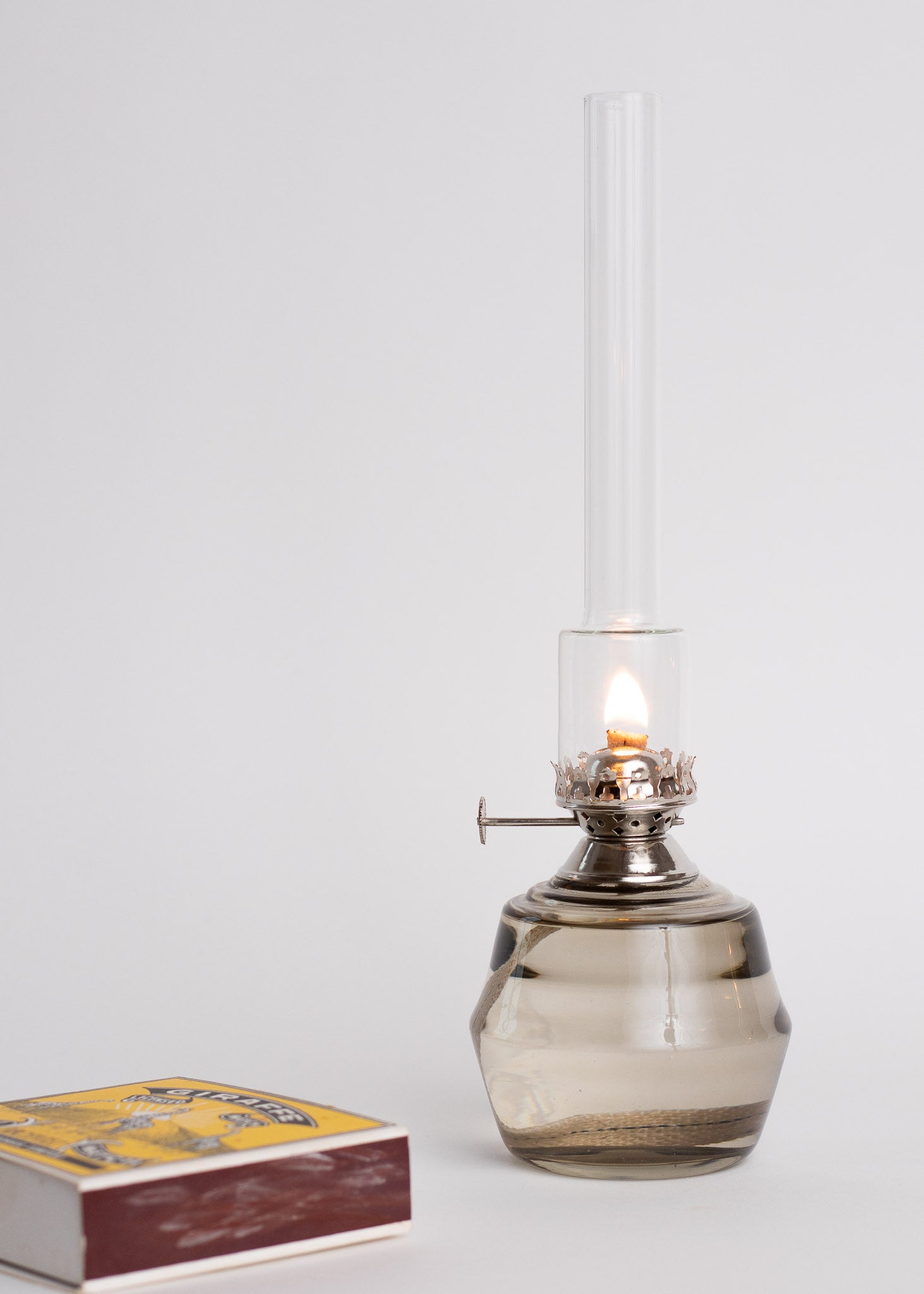 Fotogenlampa grå/nickel