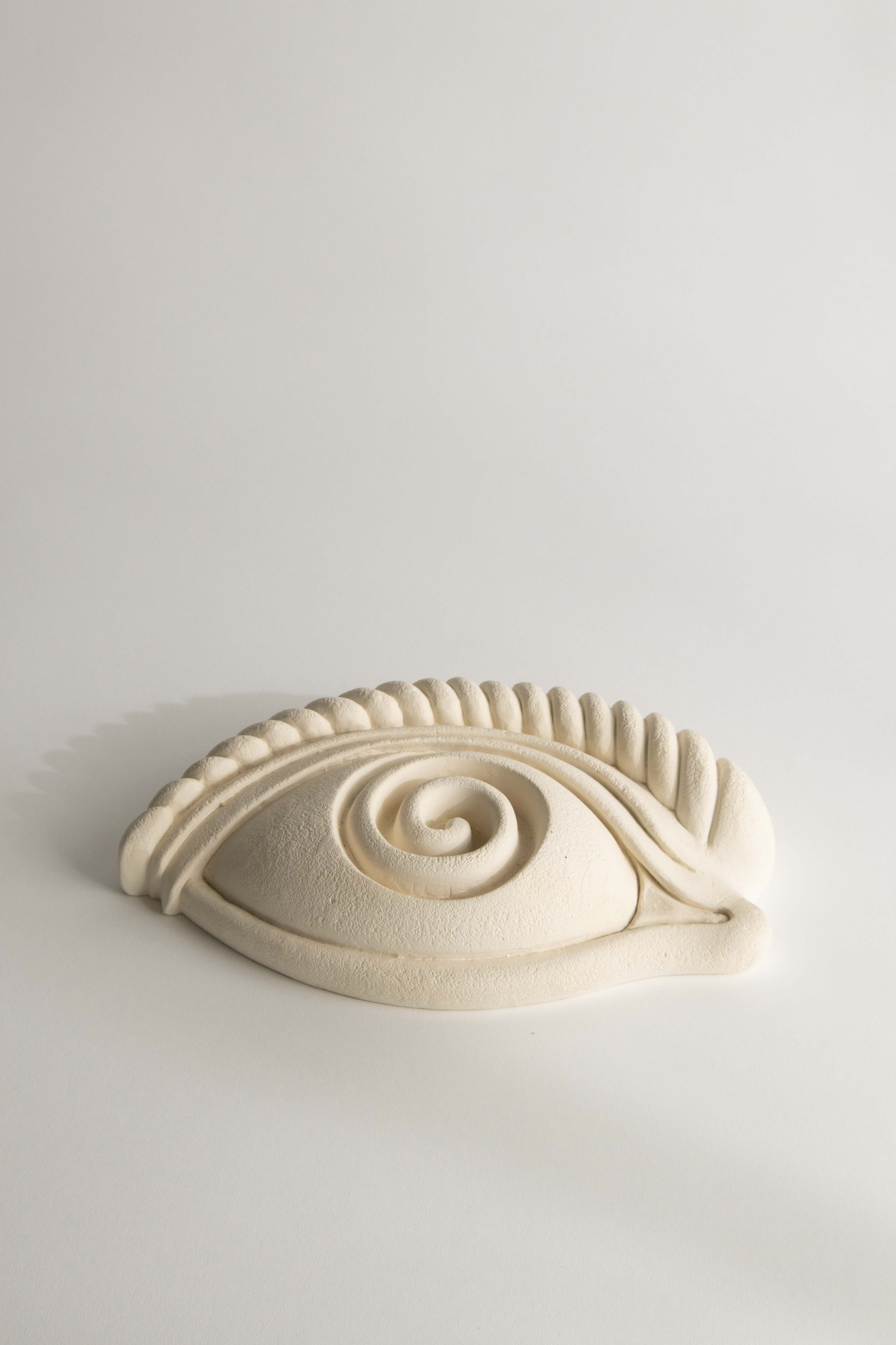 Relief Öga