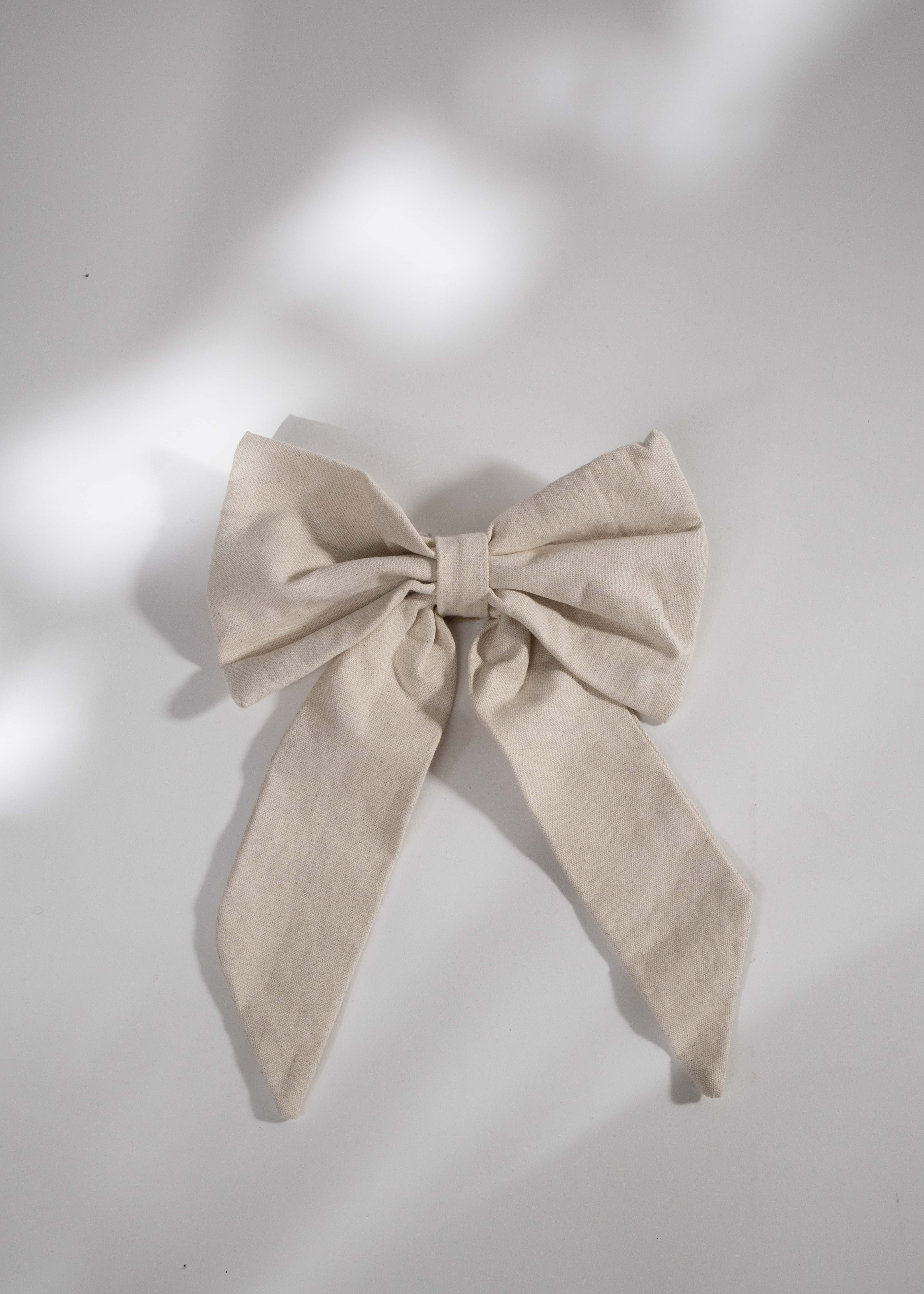 Canvas Bow