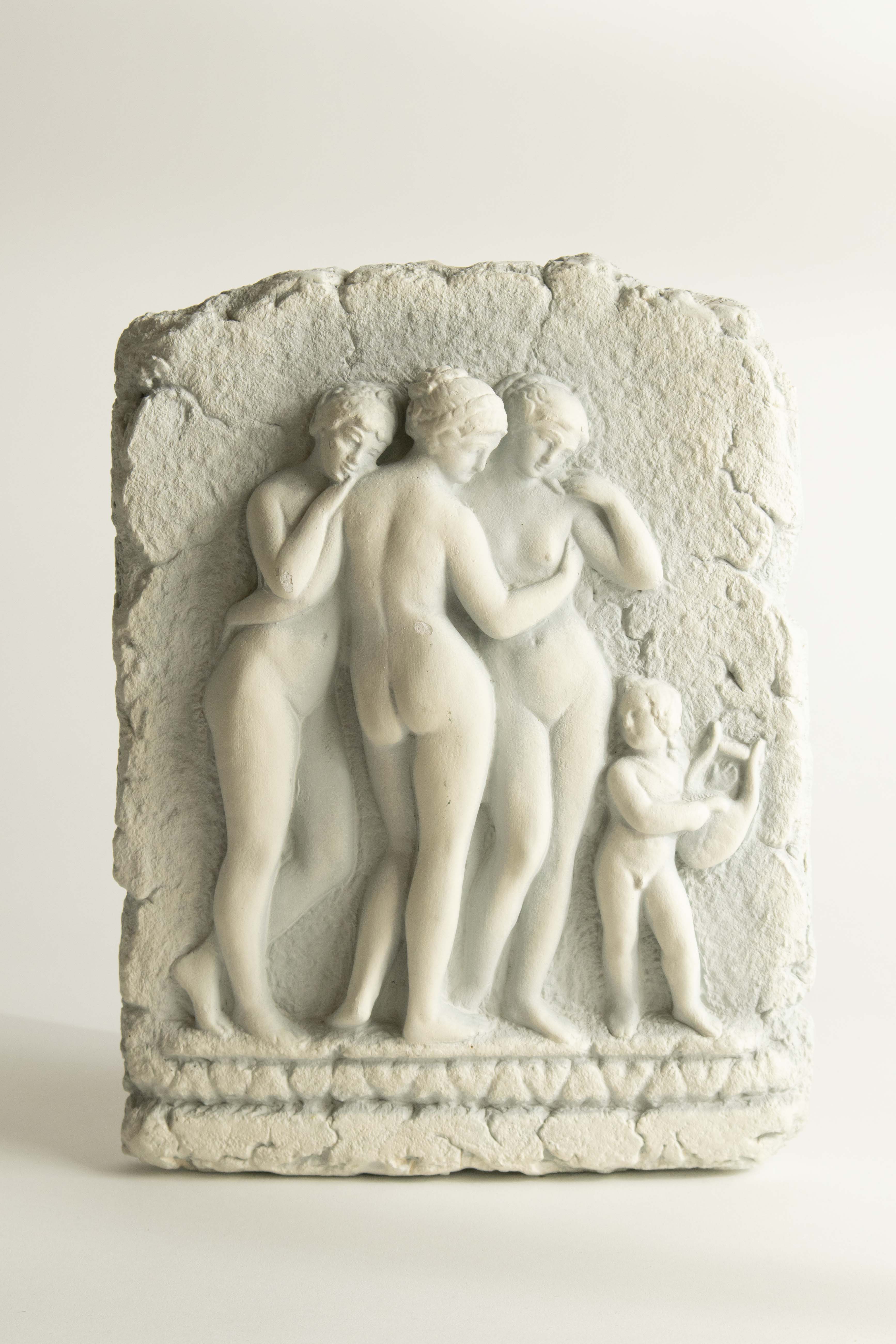 Relief "De Tre Gracerna"