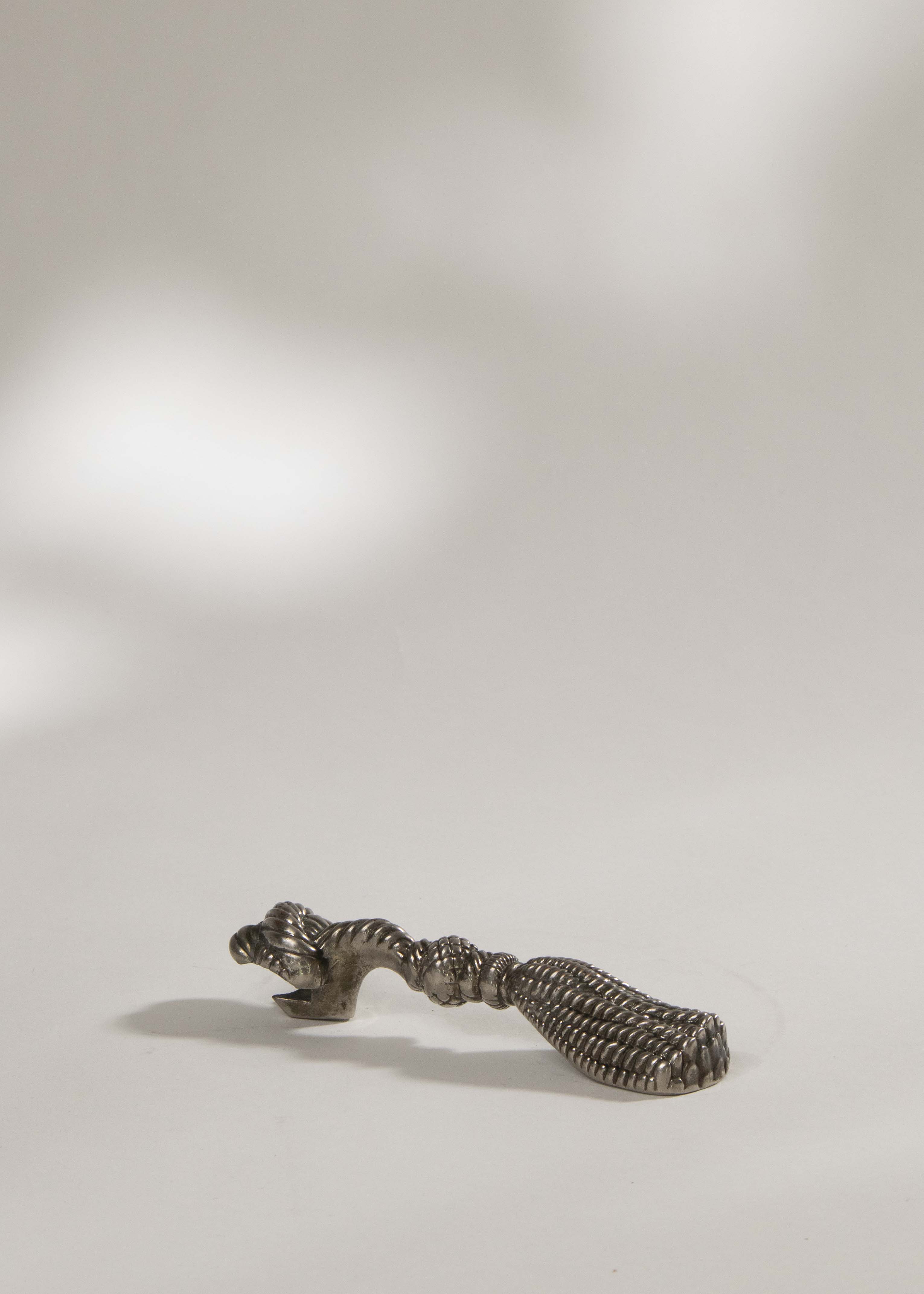 Flasköppnare Tassel