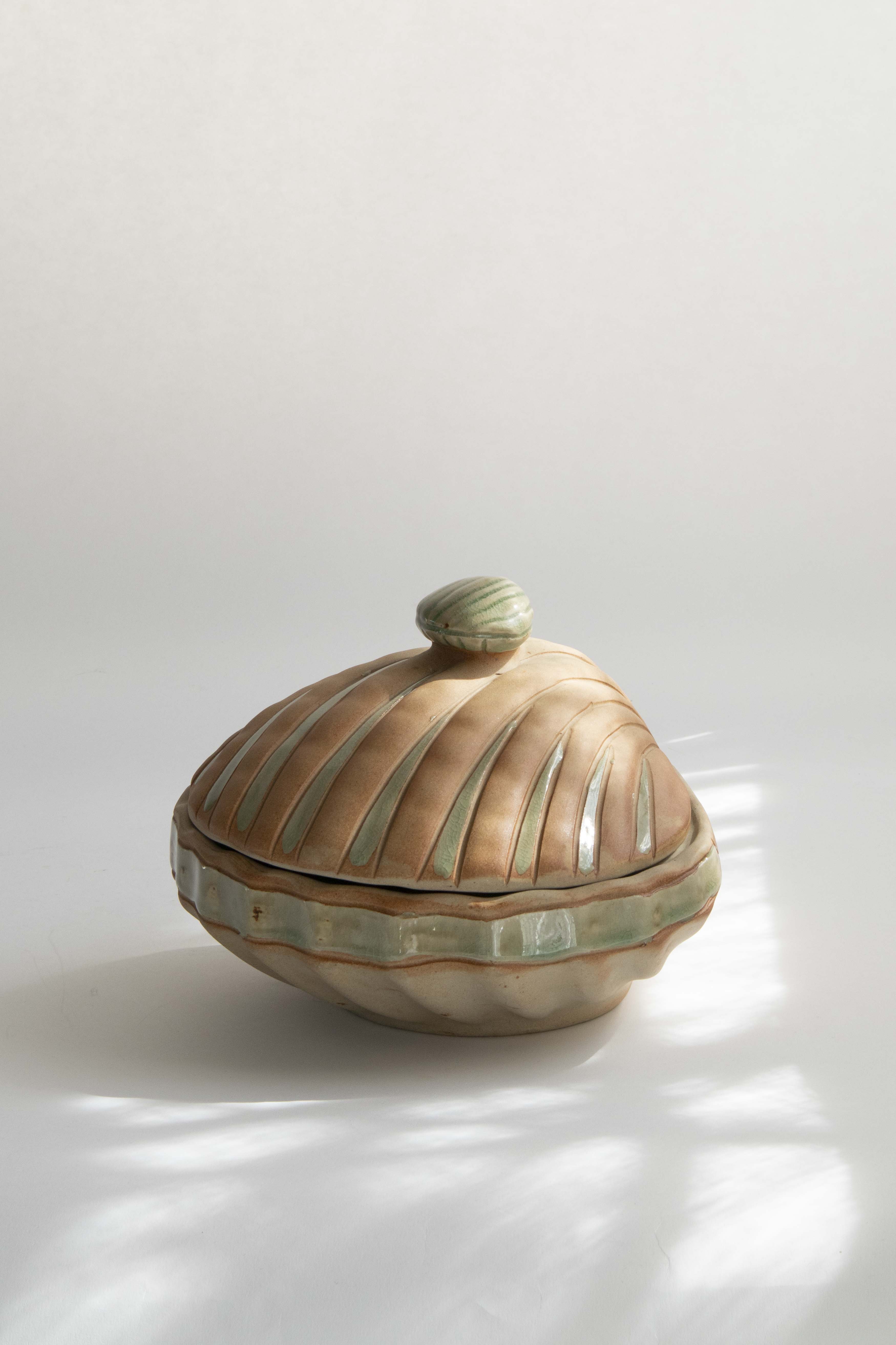 Keramikskål med lock