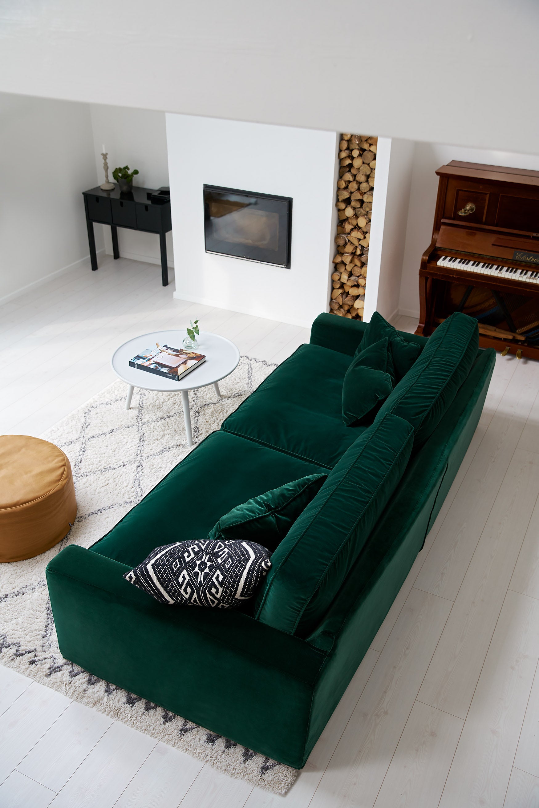 Britt 4-seater sofa