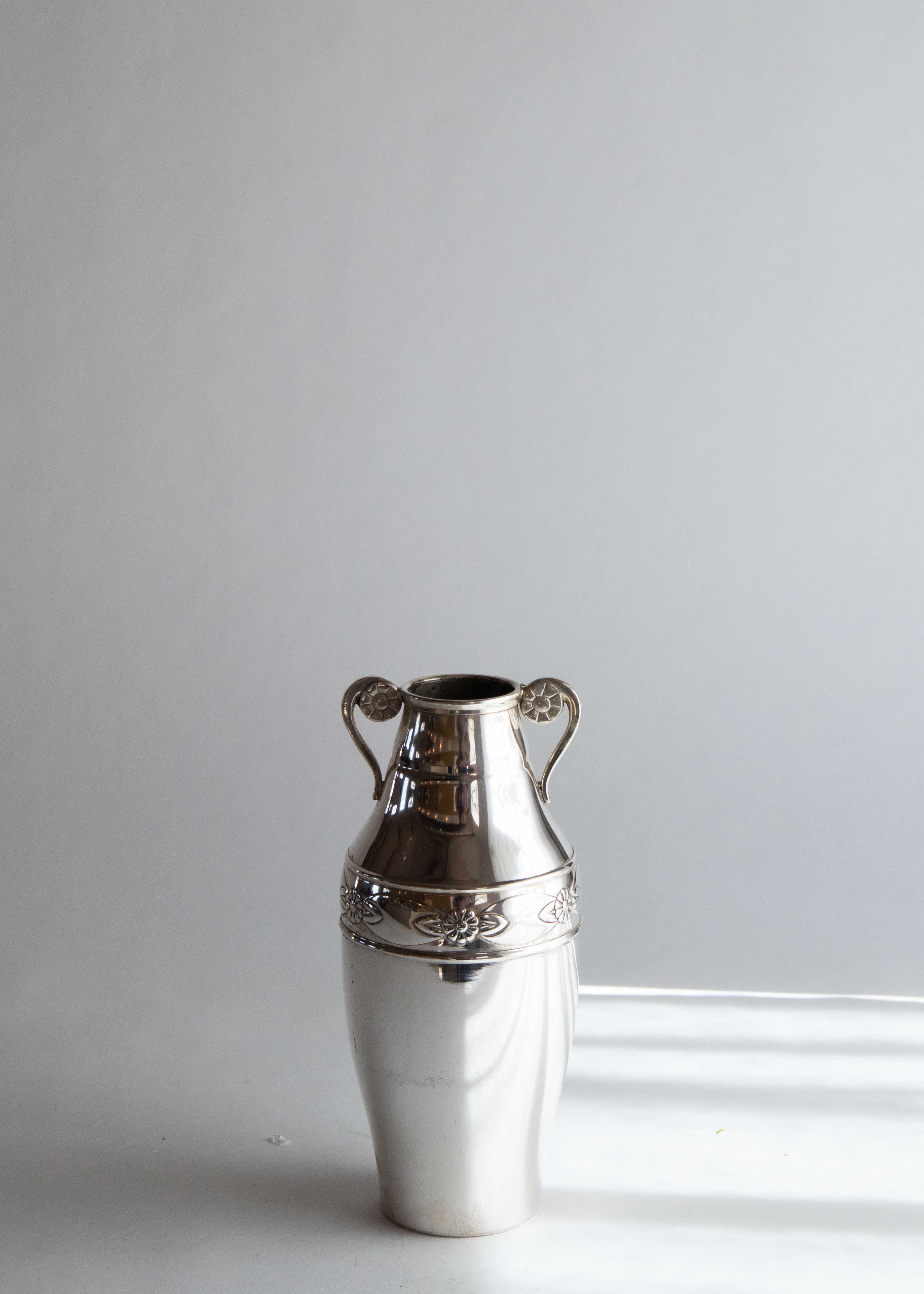 vintage - vase in nickel silver