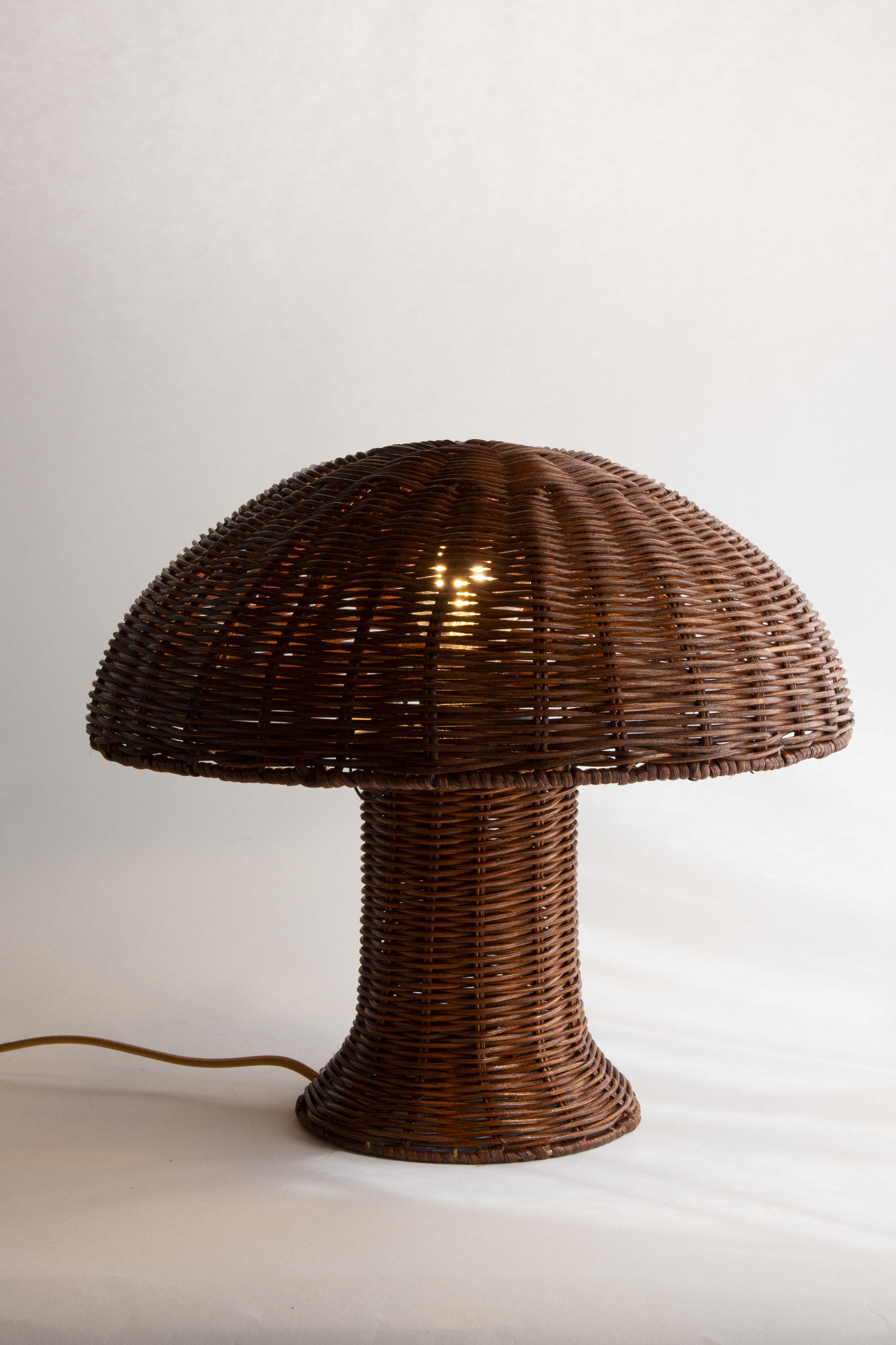 Bordslampa Rotting