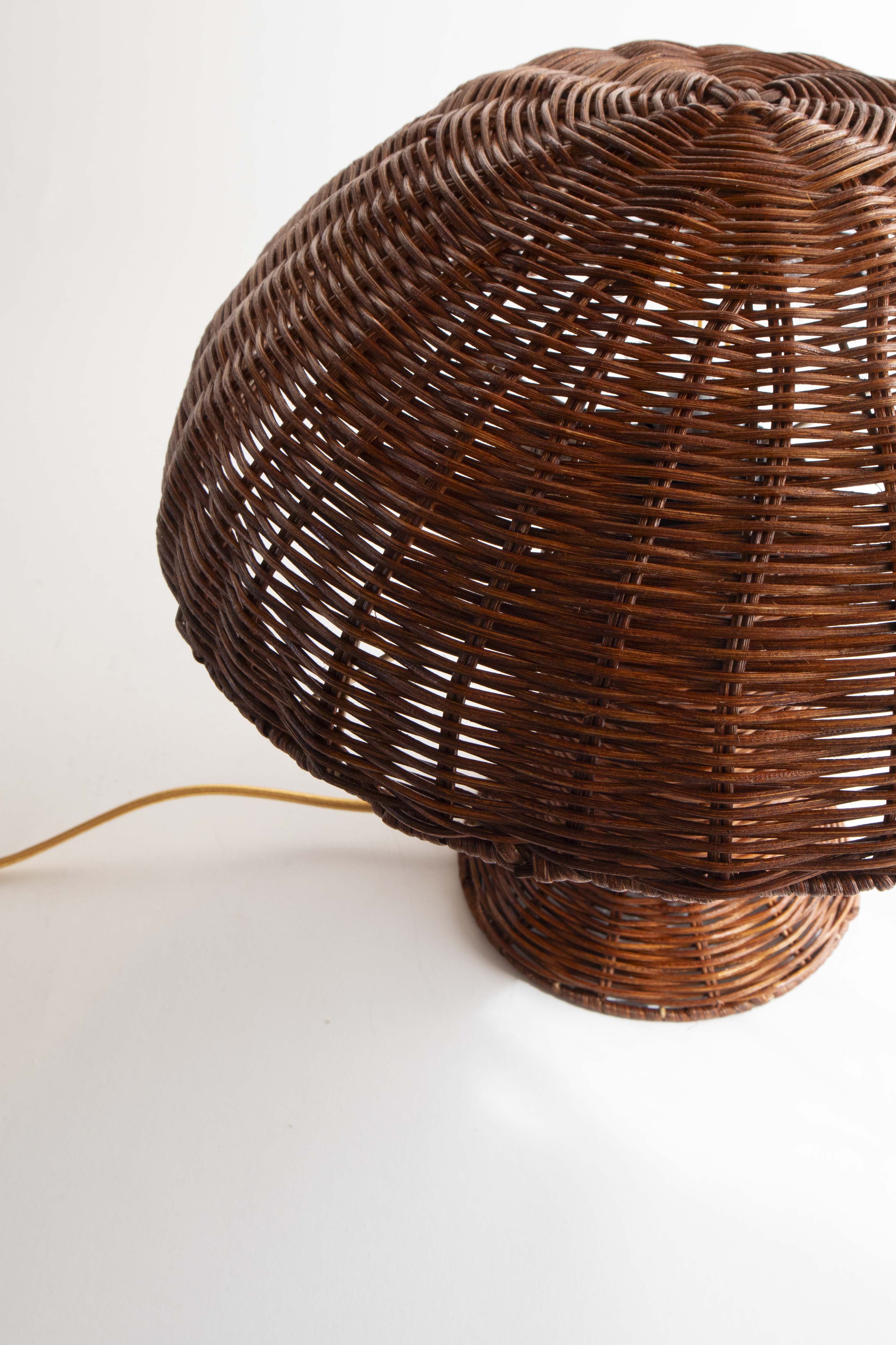Bordslampa Rotting