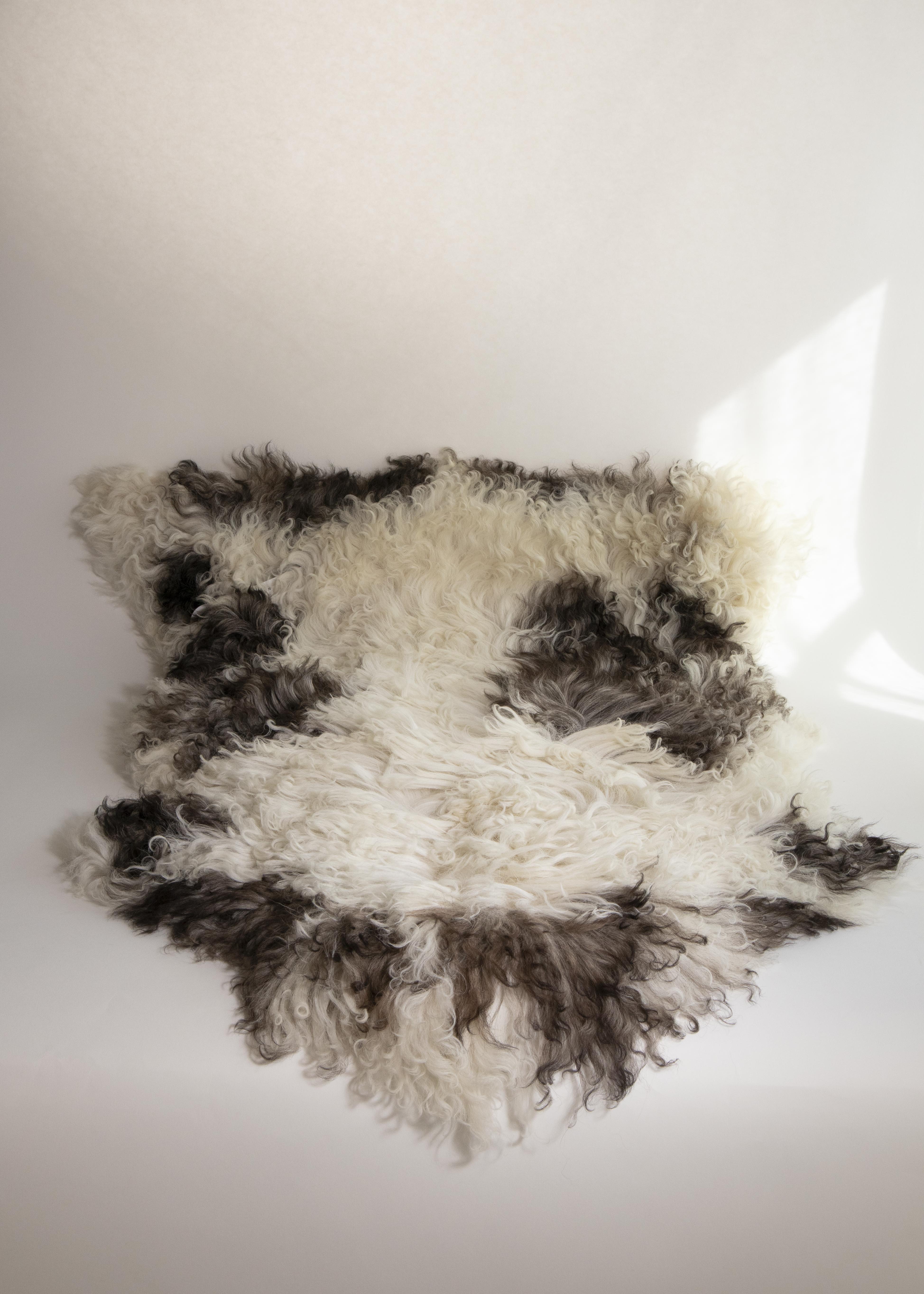 Curly Sheepskin Mixed